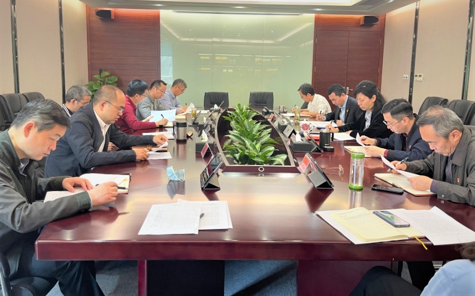 EV扑克集团开展《决议》专题学习活动