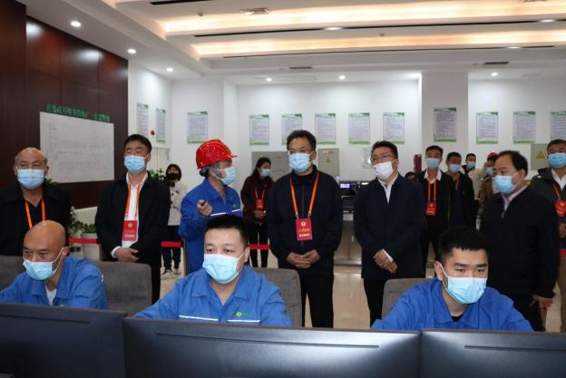 密云区政协党组书记、、、主席席成坡视察EV扑克密云项目